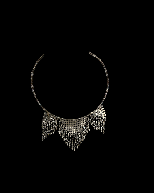 Beaded silfurlitað hálsmen