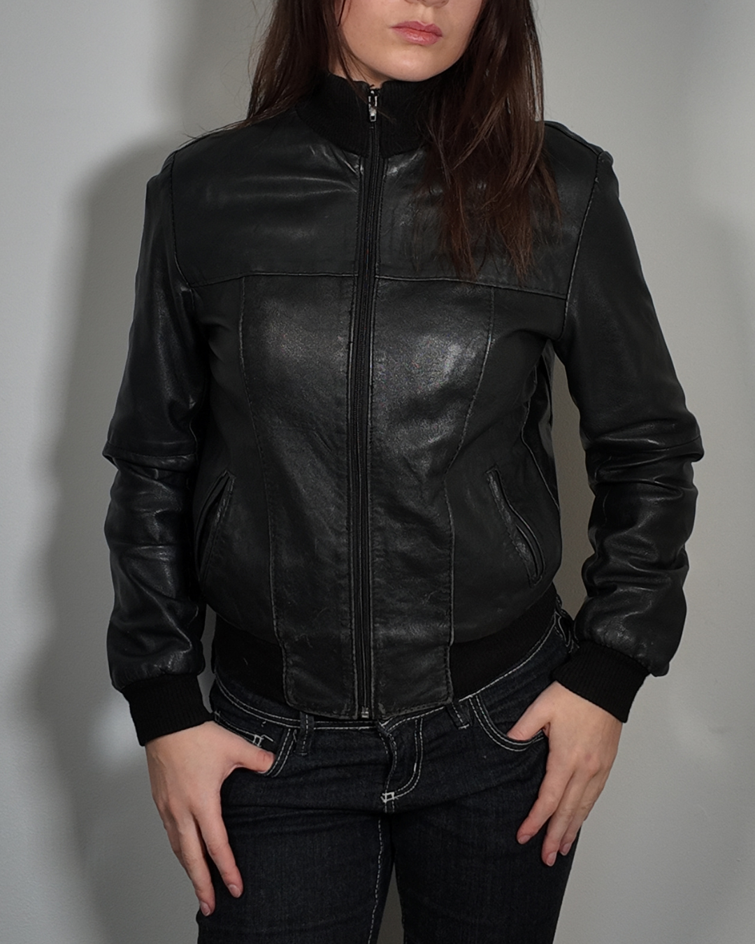 Svartur leður bomber