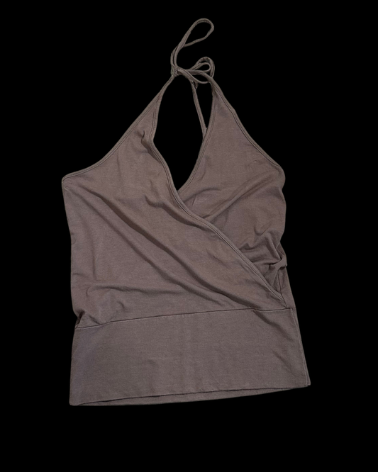 Brúnn halter bolur