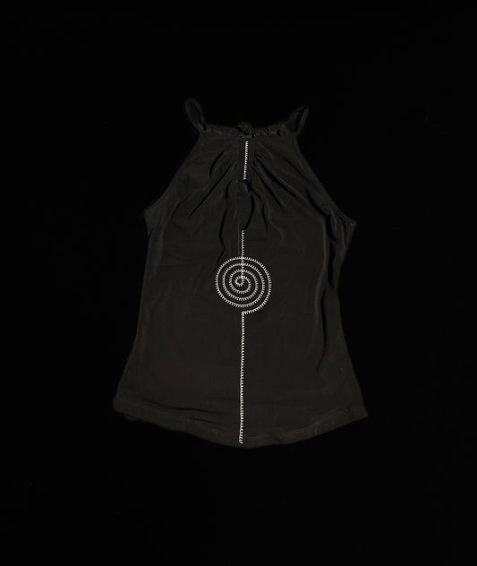 svartur spiral útsaums halter